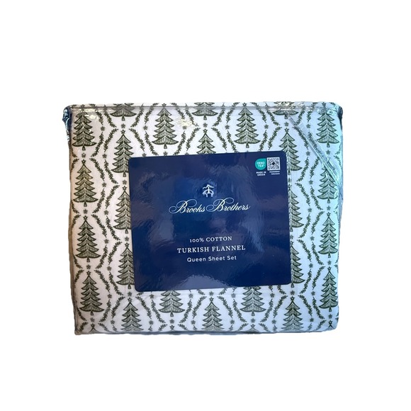 Brooks Brothers Other - Brooks Brothers 4 PC Set Queen Sheet Turkish Flannel Cotton Green Xmas Trees